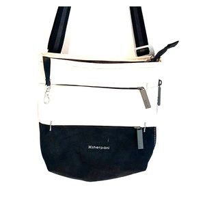 Sherpani shoulder bag